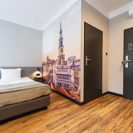 Stary Rynek Old Market Aparthotel 3*