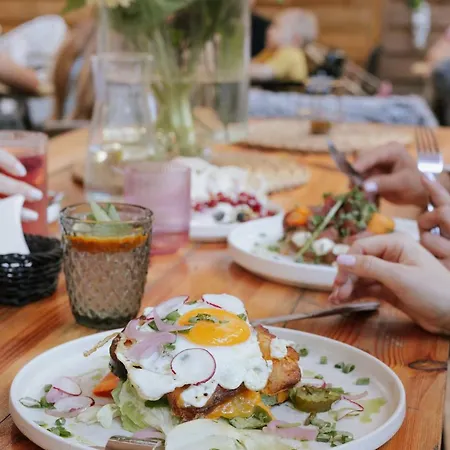 Stary Rynek Old Market 3* بوزنان